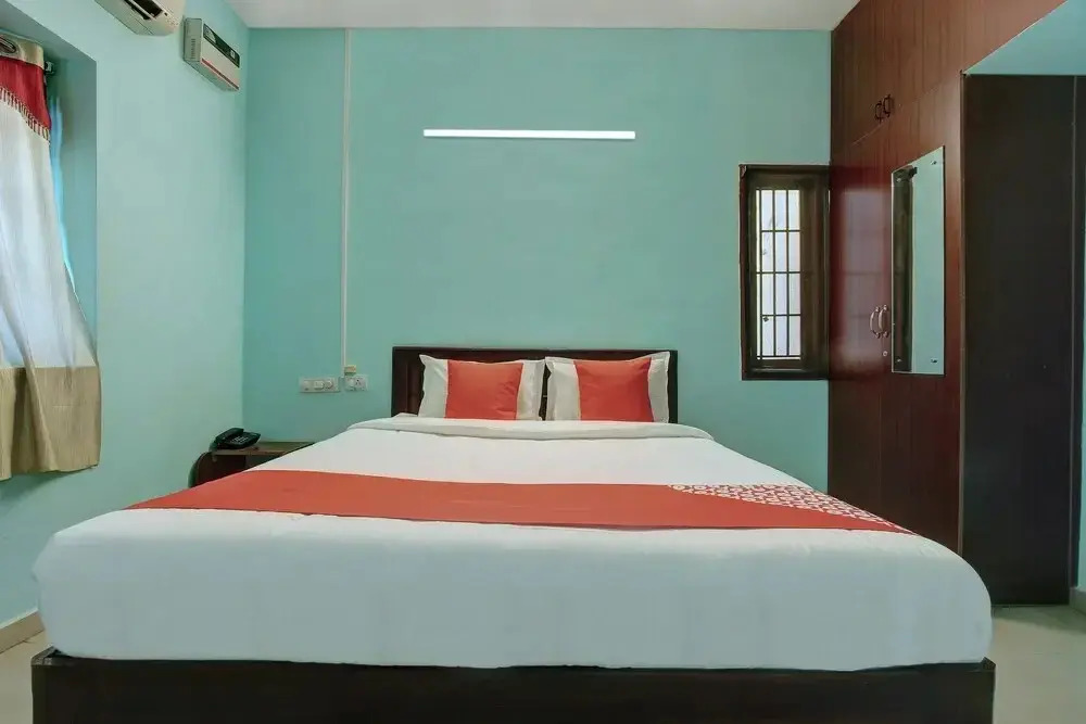 Veera Amohaa Service Apartments By OYO Rooms