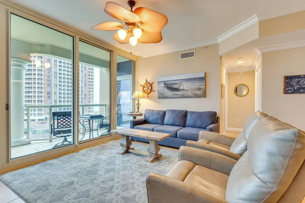 Pensacola Beach Retreat w/ Direct Beach Access!