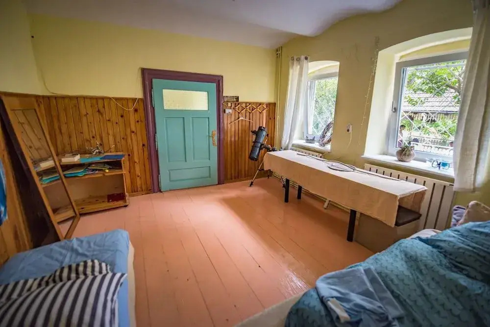 Mountain Tale - Hostel
