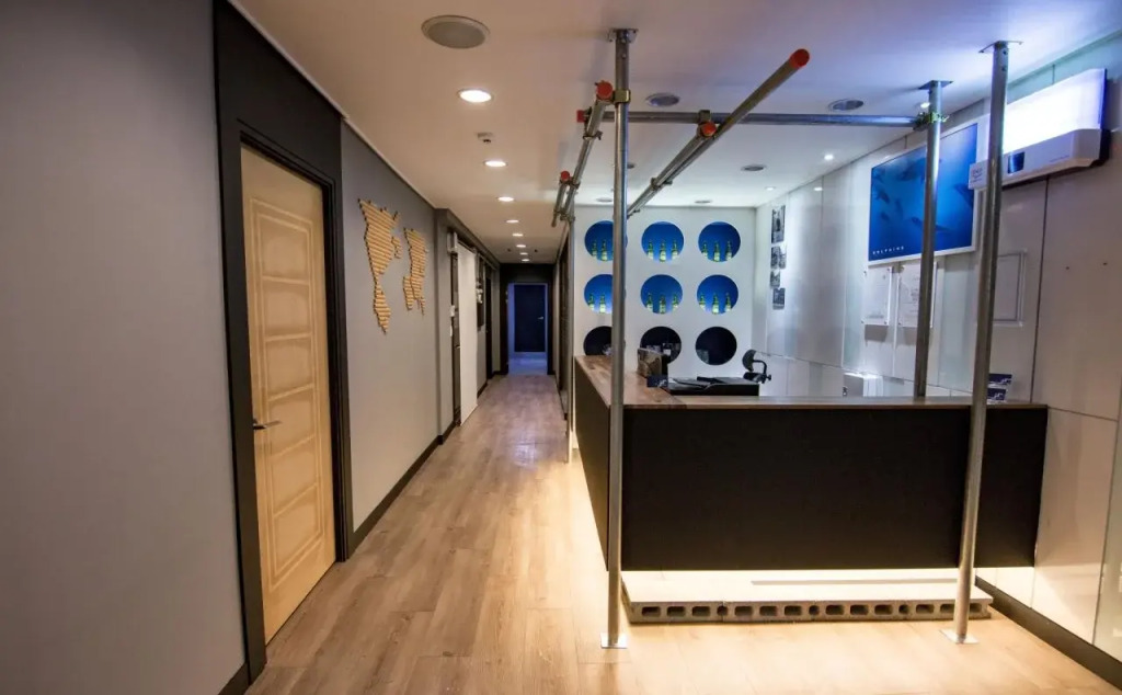 Gray Guesthouse