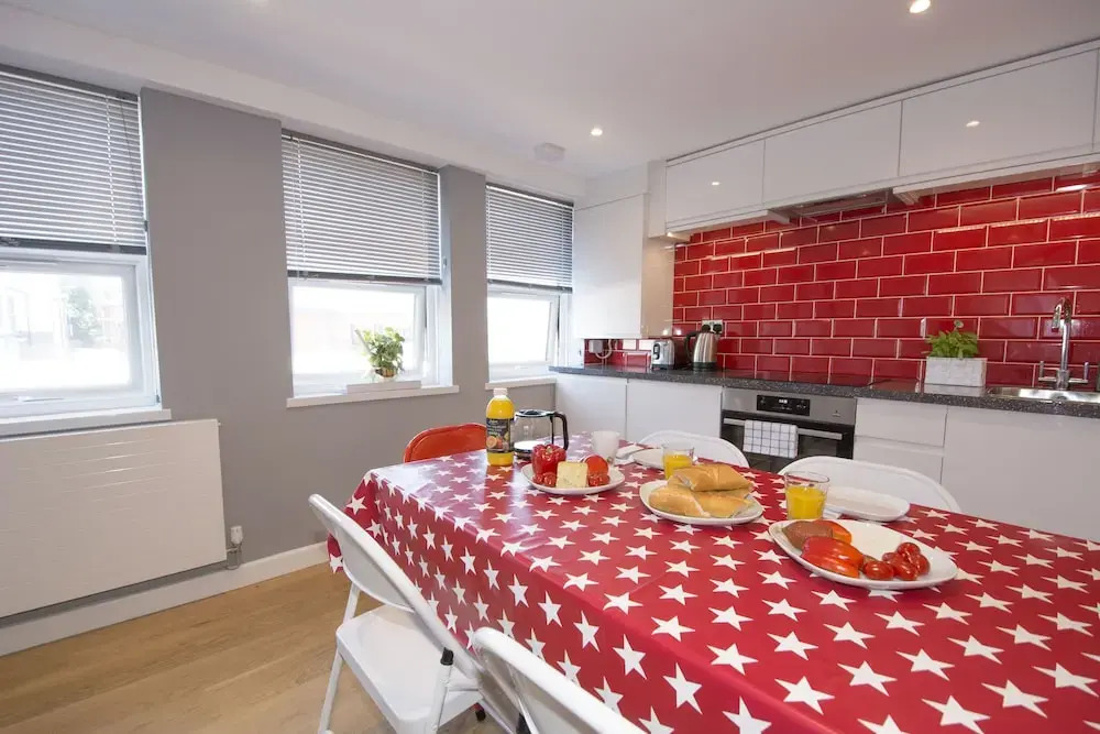 Two Bedroom Flat-Heart of London