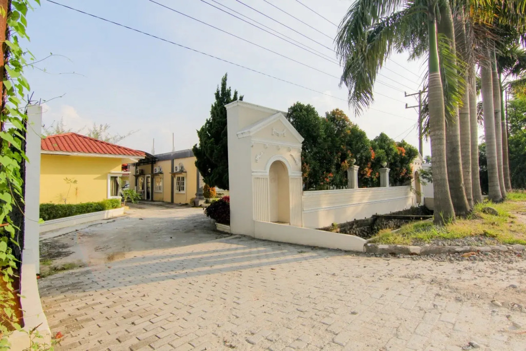 Trans Bandara Residence