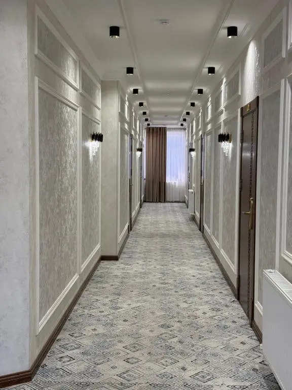 Отель Shergiron Plaza