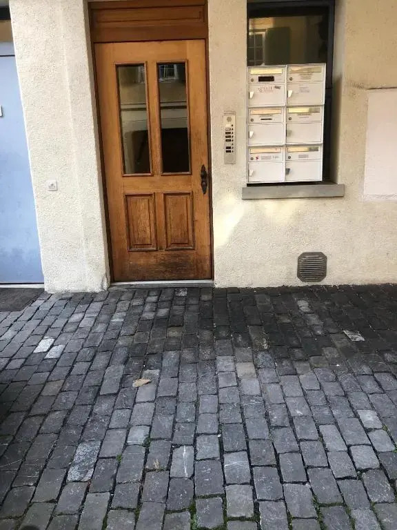 Private Apartment 20 min to Zurich