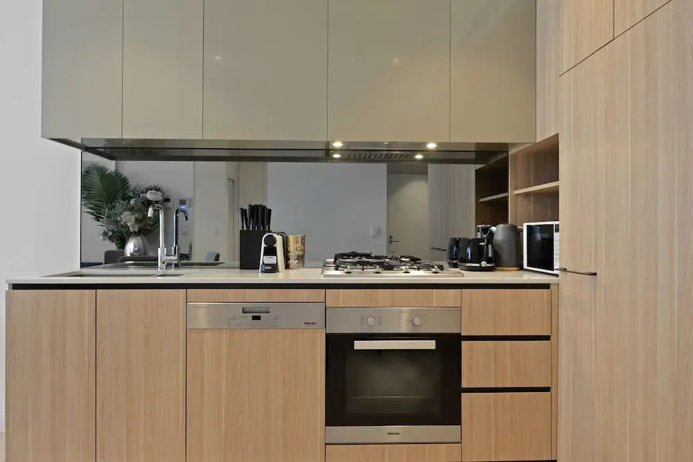 Brand New Fully Furnished Apartment near Macquarie Centre