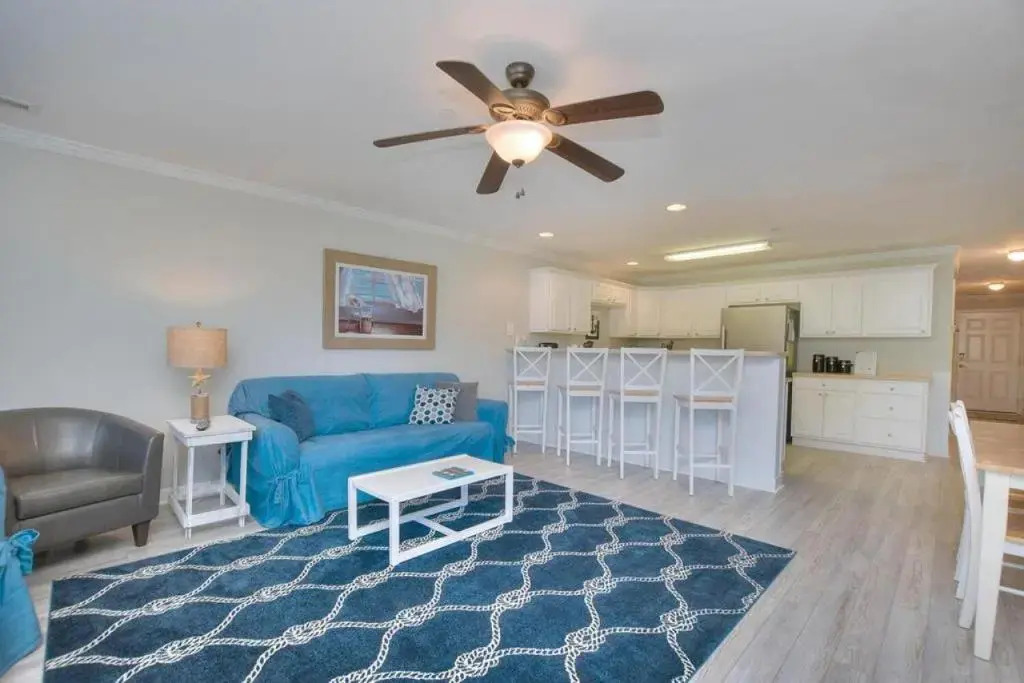 Ocean Walk 6204-Anchors Away