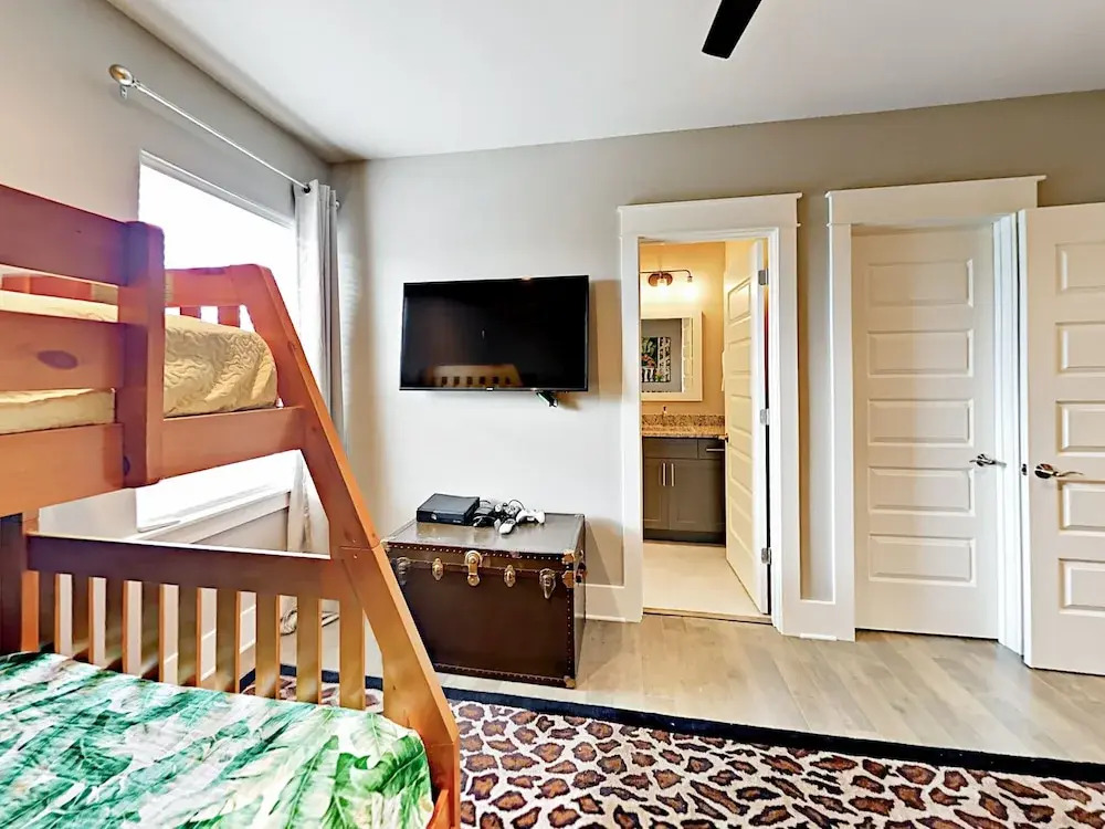 Gated Frangista Beach Home 4 Bedrooms 4.5 Bathrooms Home