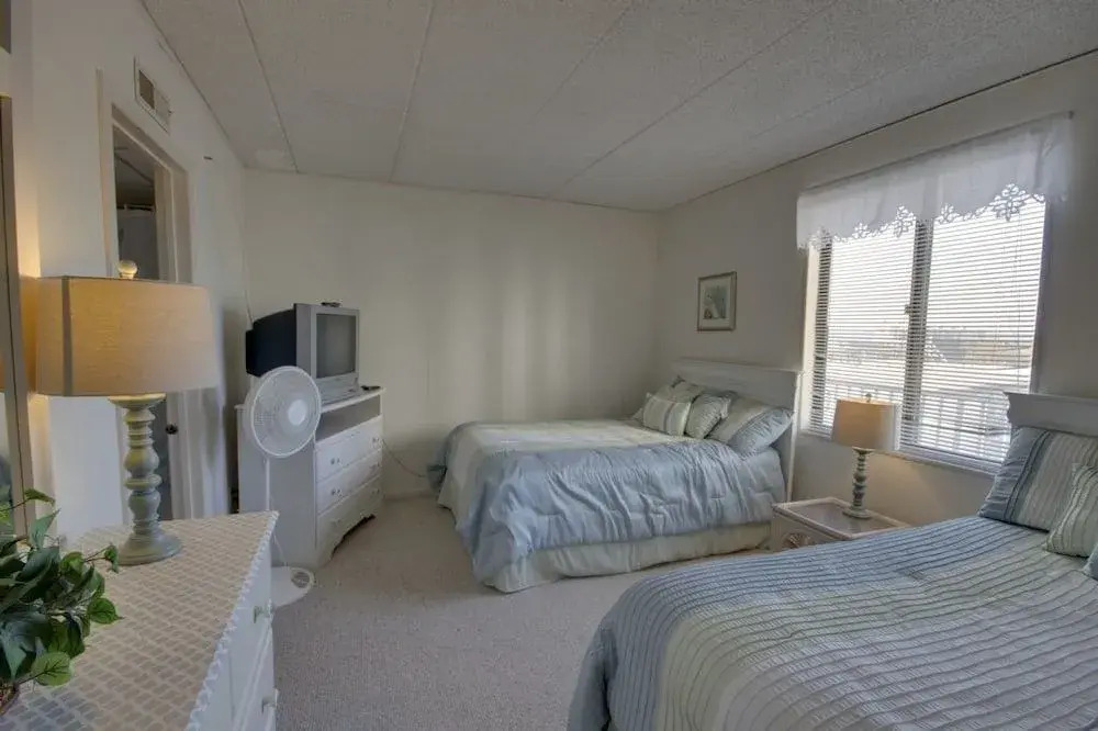 Bimini 305 - 2 Br Condo