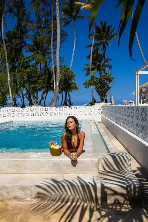 Orient Beach Hotel