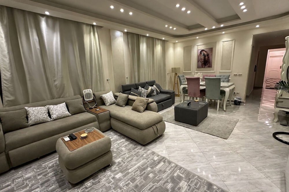 The Privacy Villa