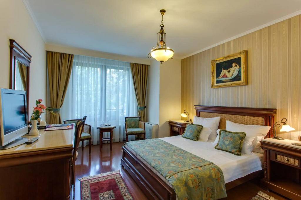 Vila Paris Boutique Hotel