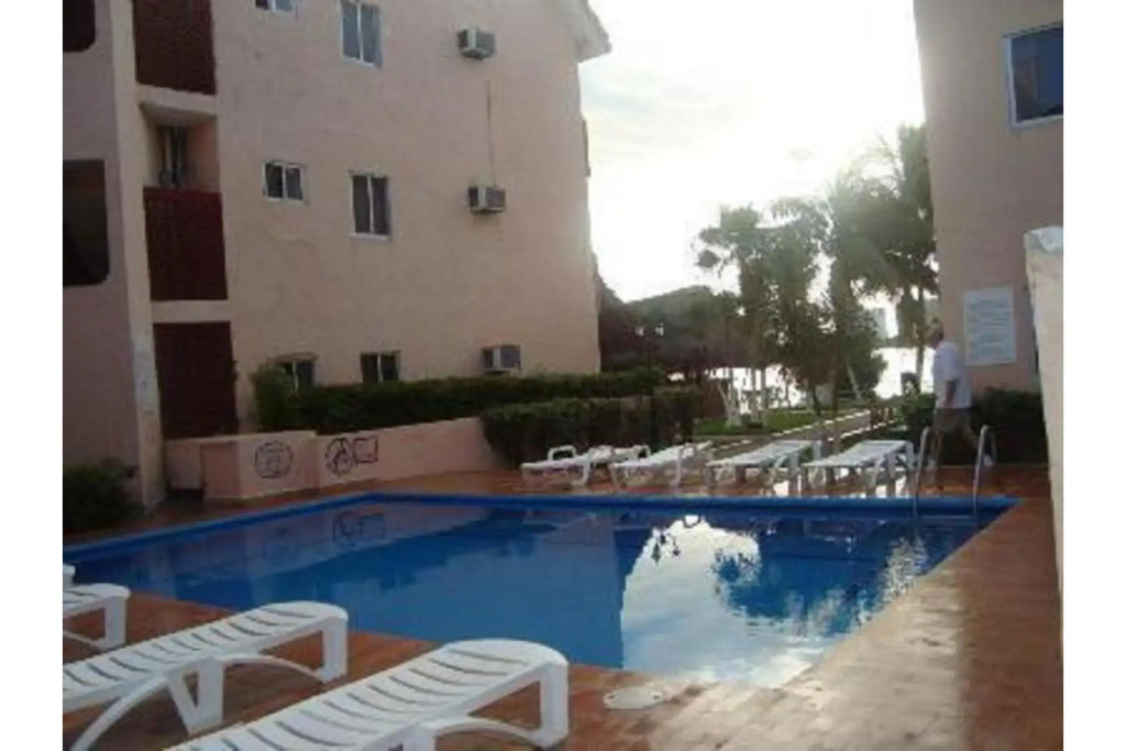 Grand Royal Lagoon
