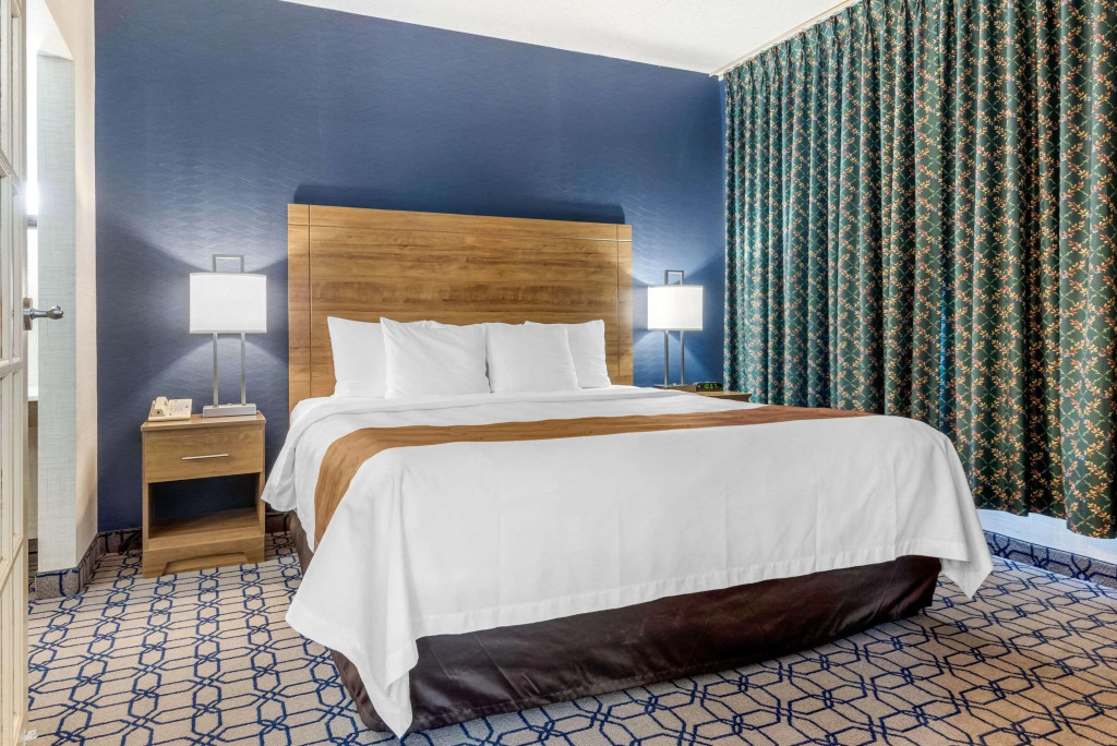 Quality Suites