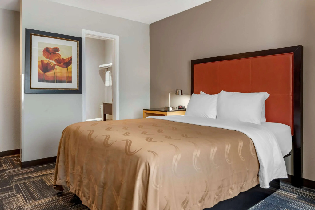 Spark By Hilton Evansville Downtown