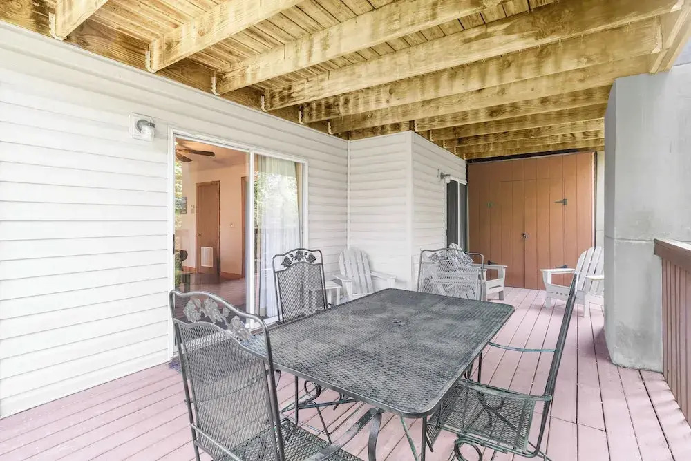 Cozy Timbers Charming Condo for 6 With Resort-style Amenities