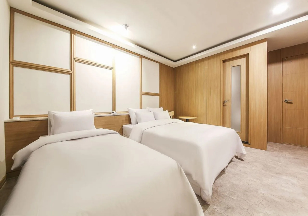 Pyeongtaek Moon Hotel