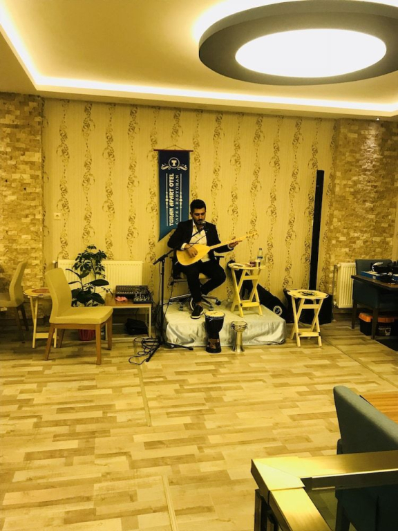 Zara Turan Apart Otel