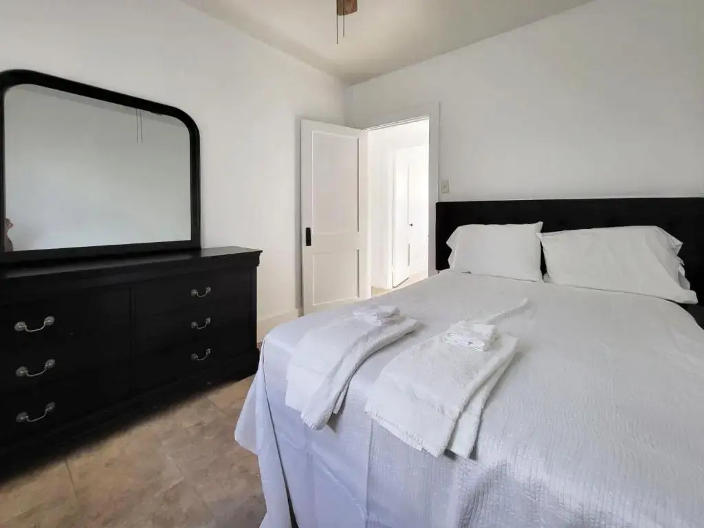 7 Beachside inn