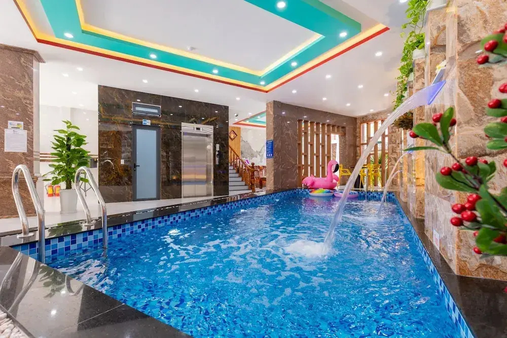 126 Vung Tau Pool Villa Back Beach From 4 To 12 Rooms Options