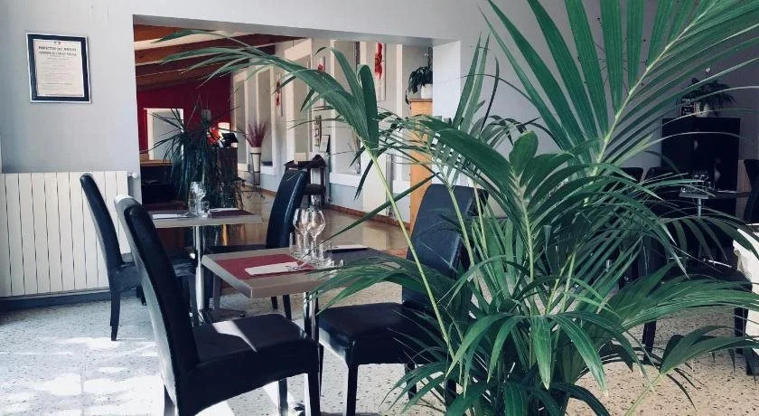 Le Clos Des Acacias