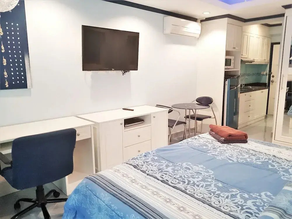 Floor 12 Jomtien Beach Condo