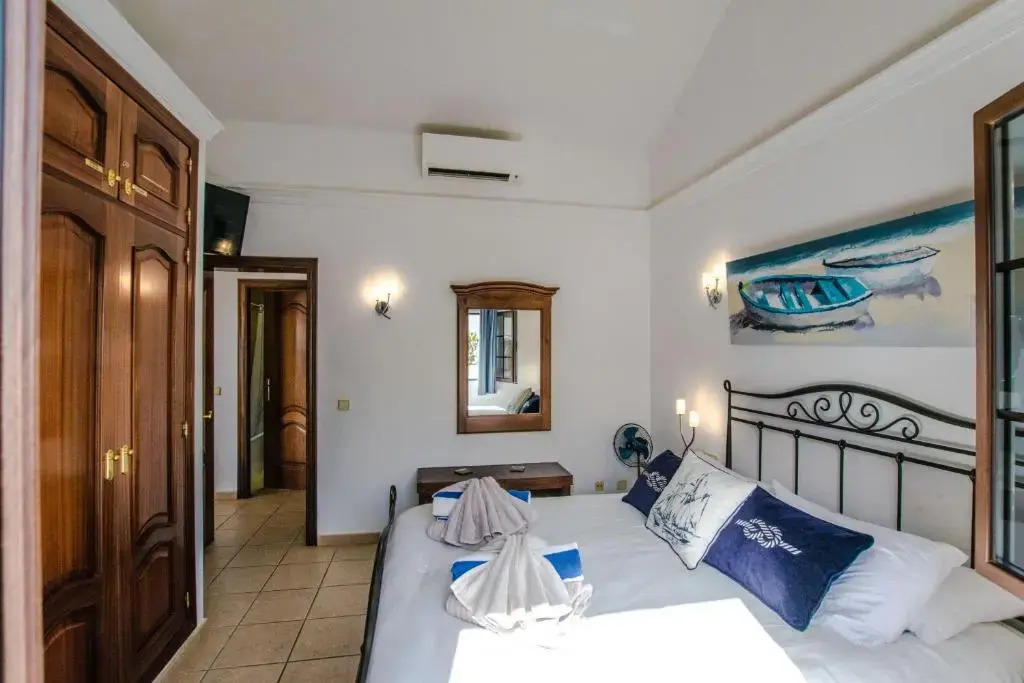 Villa Alegranza - LH190 By Villas Now Ltd