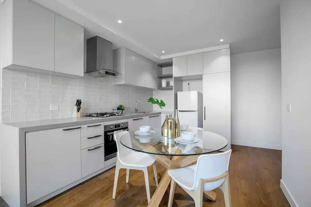 61*Boutique one-bedroom*Boxhill Central*Mall