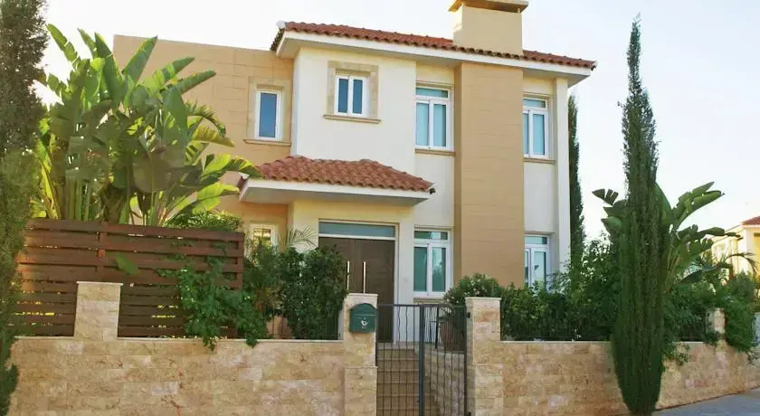Villa Aurora