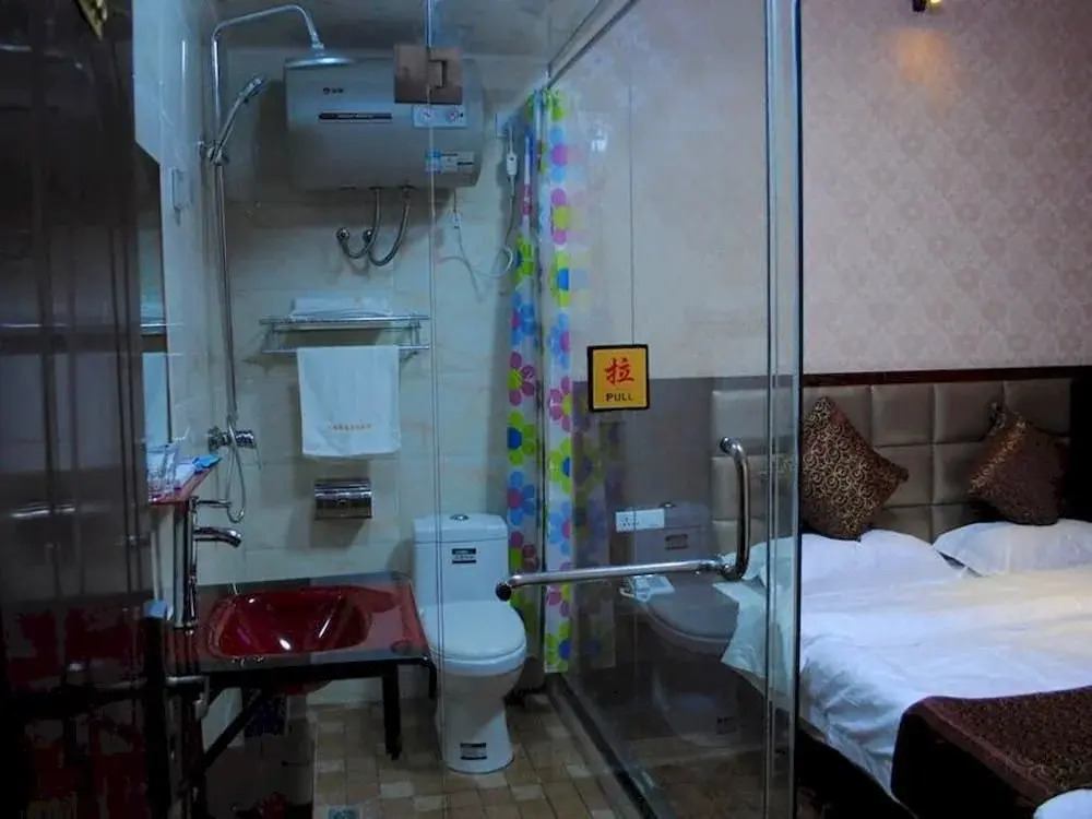 Bed on Journey Business Hotel