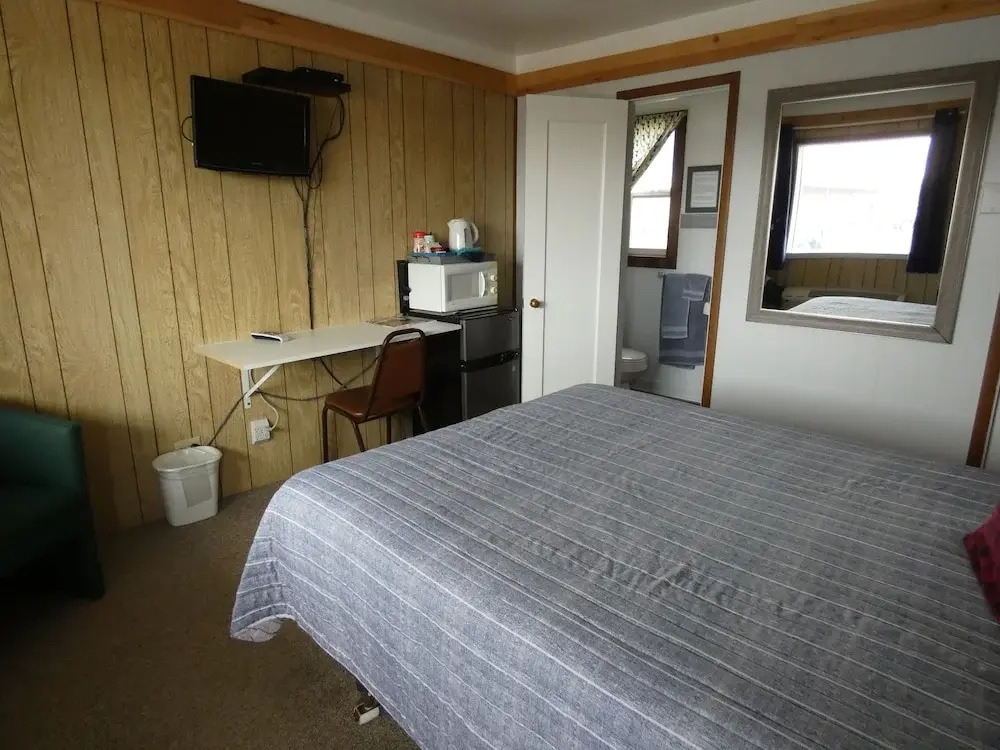 Sundown Motel