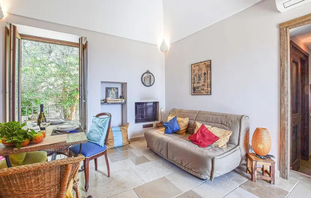 Stunning Apartment in Massa Lubrense With 1 Bedrooms and Wifi