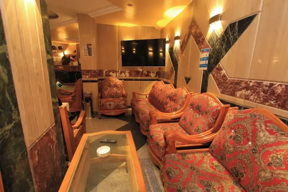 New Saint Catherine Hotel