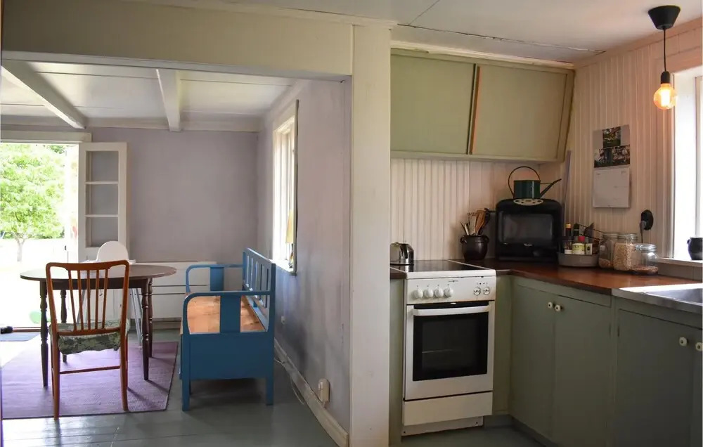 3 Bedroom Beautiful Home In Fjälkinge