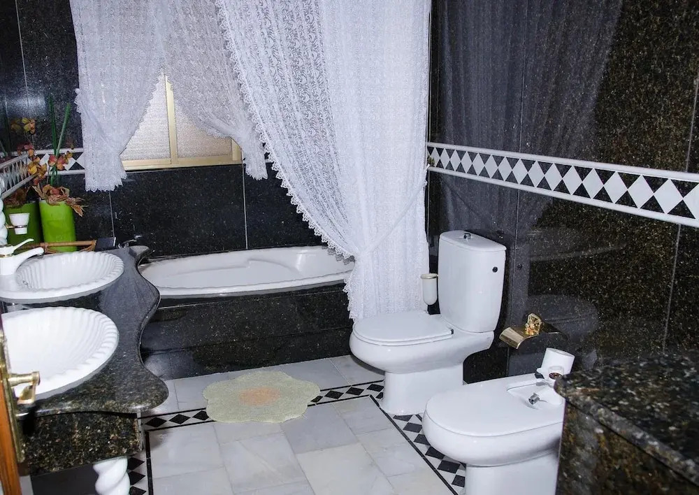 Chalet With 4 Bedrooms in Montemayor, With Wonderful City View, Privat