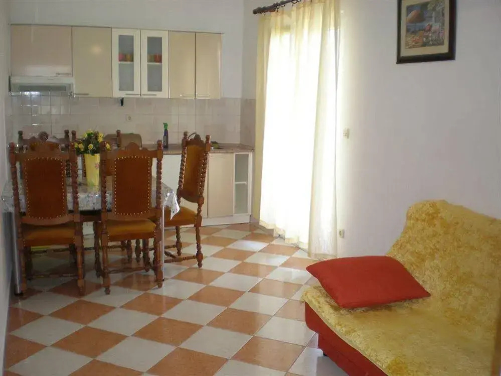 Apartments Bakoč