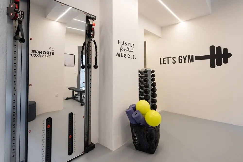 IO SUITES