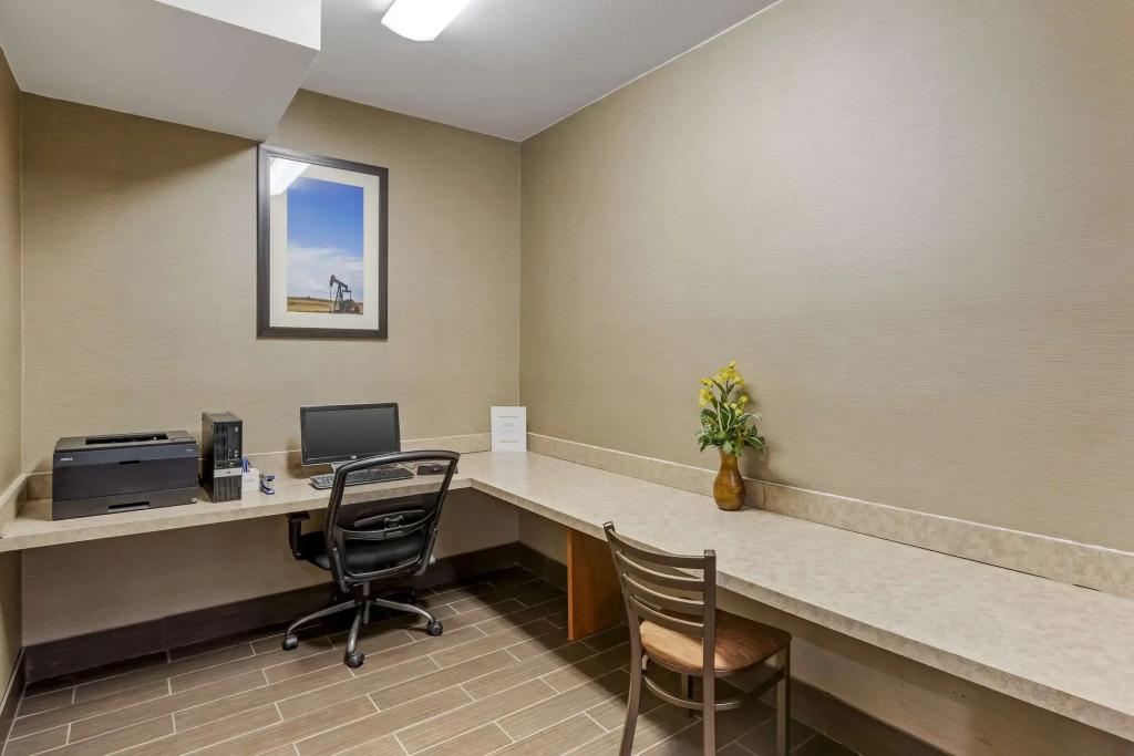 Comfort Inn & Suites Gillette near Campbell Medical Center