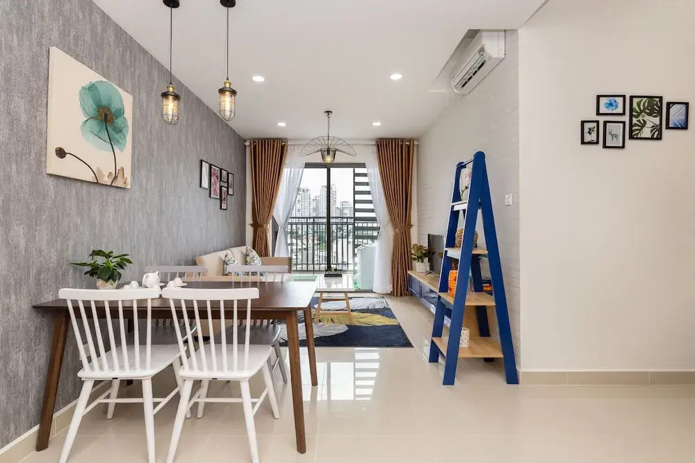 Halo Sun Avenue Apartments