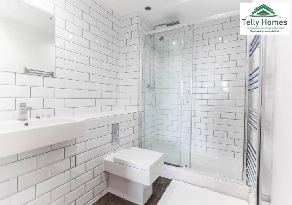 10 percent off weekly and 20 percent off monthly bookings - Marigold unit at Telly Homes Limited Birmingham City Centre -2 bedroom Apartment, Free WIFI