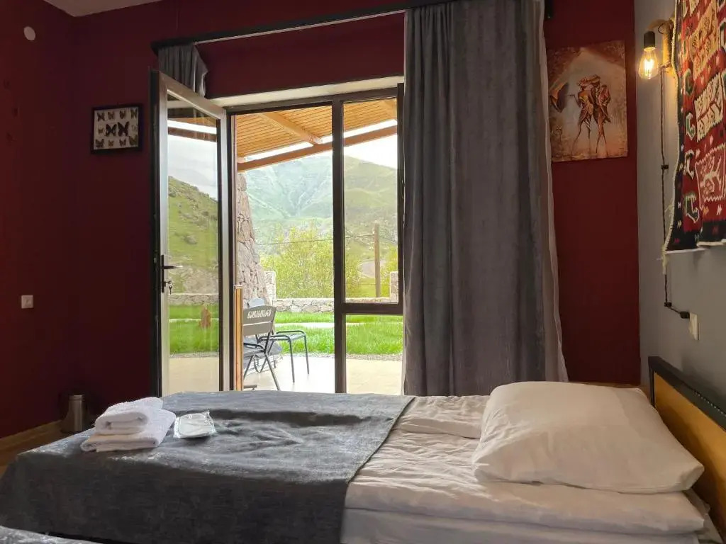 Hotel Hobbiton near Vardzia Caves