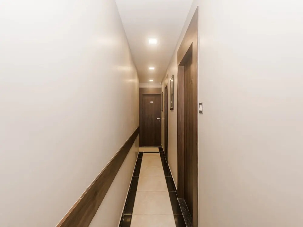 OYO 18581 Hotel Blue Inn Residence