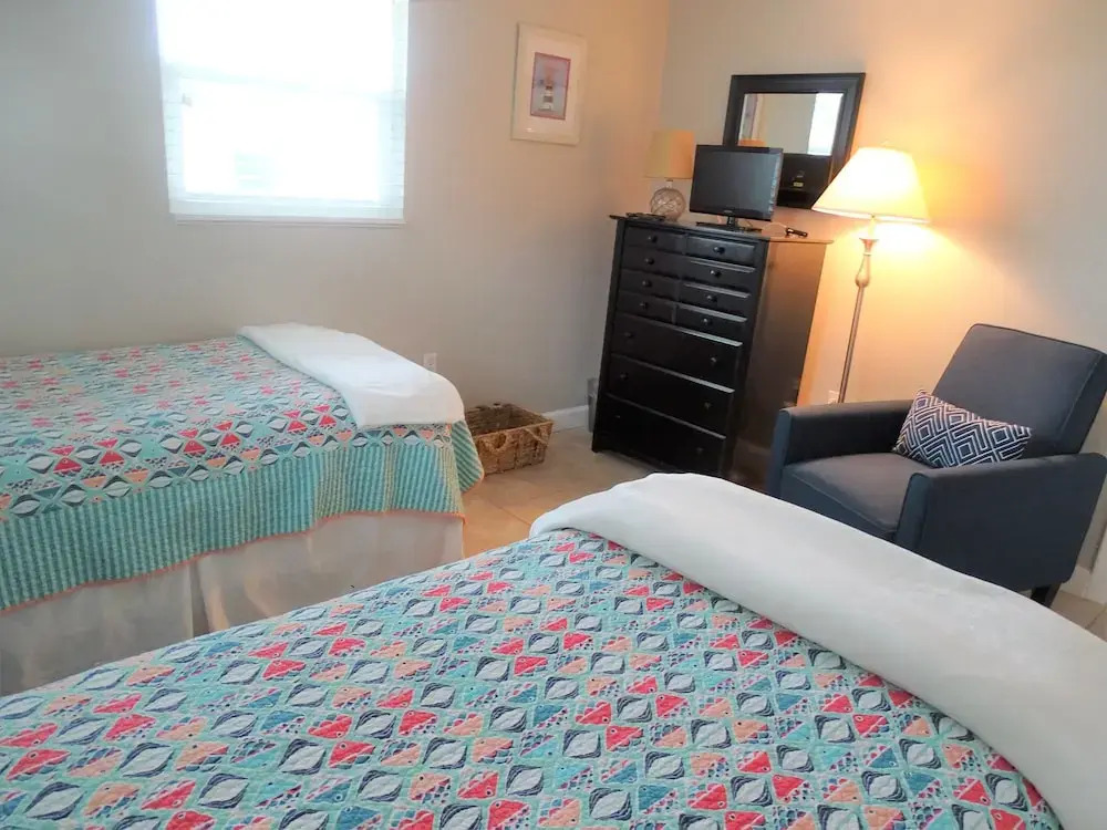 Aloha Kai Unit 54 2 Bedrooms 1 Bathroom Apts
