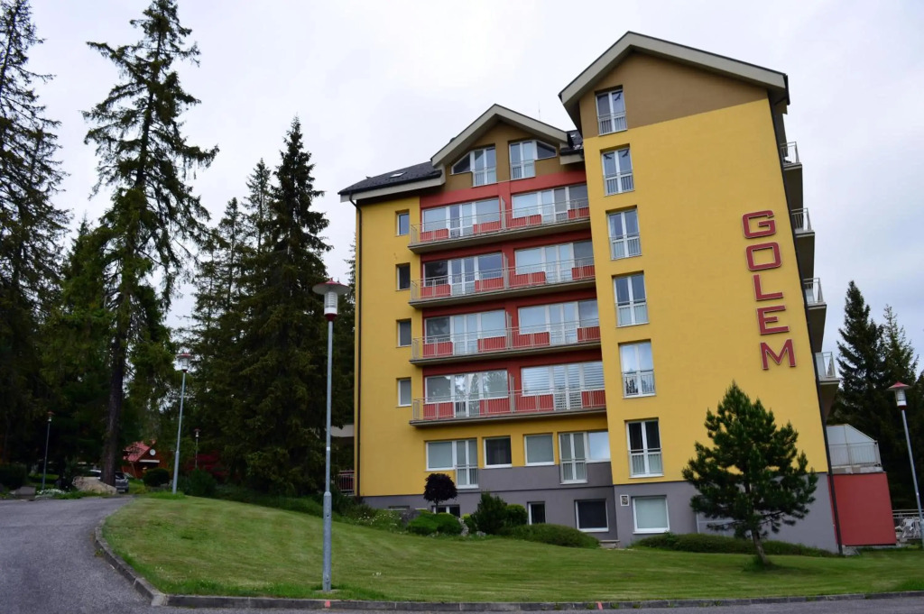 Apartmán G4 v Tatranskej Štrbe - Apartmánový dom Golem
