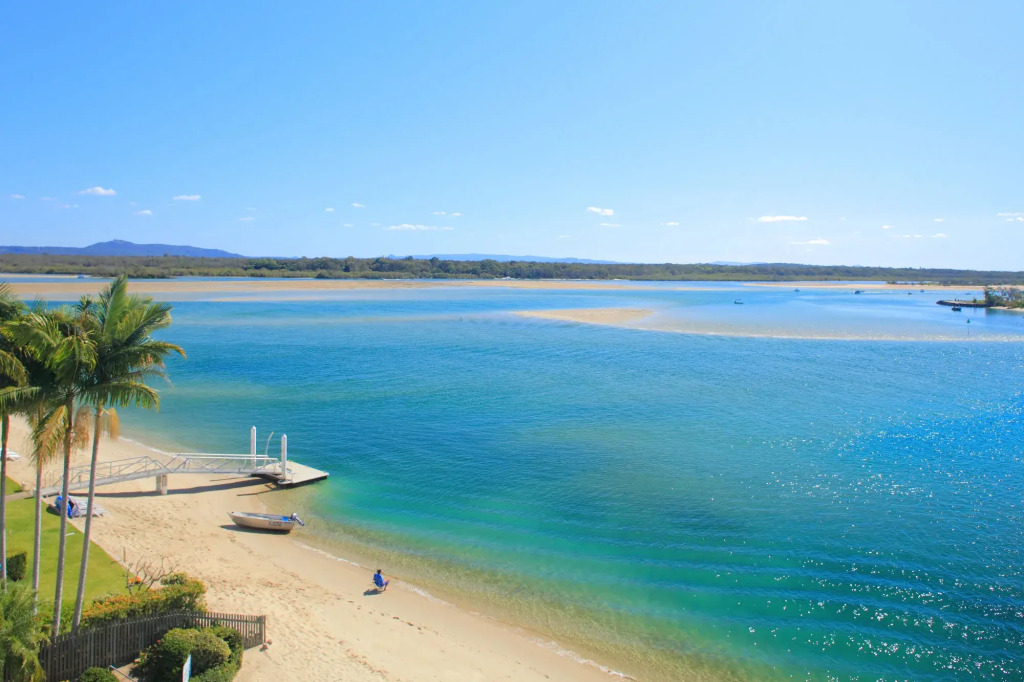 Noosa Quays Waterfront Accomodation