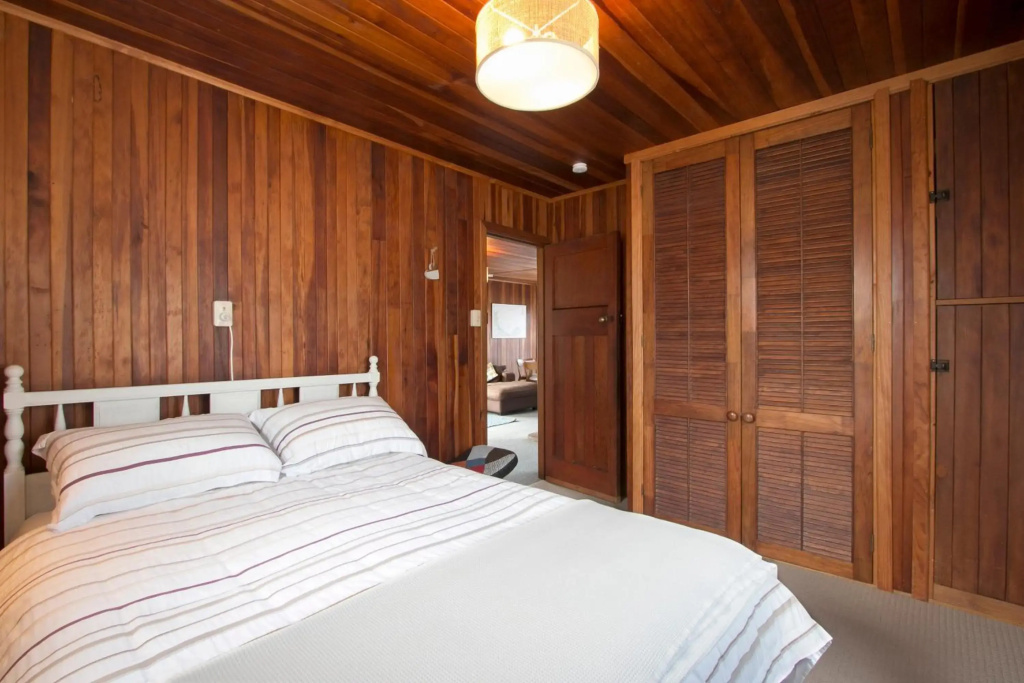 Waihi Charm - Waihi Beach Holiday Home