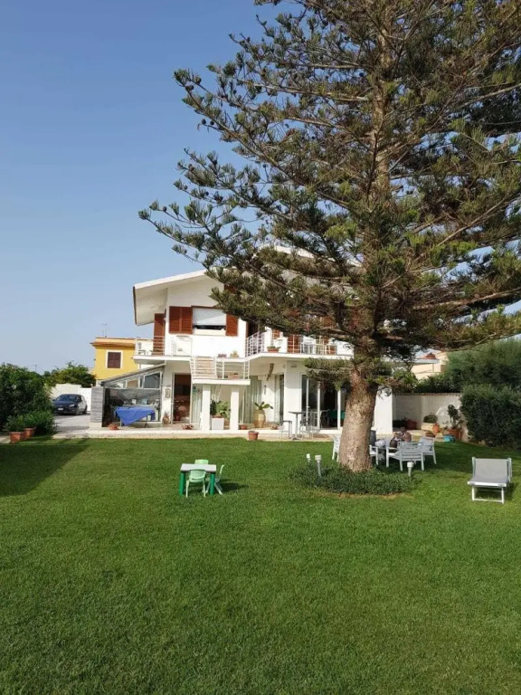Suite Beach B&B and Club