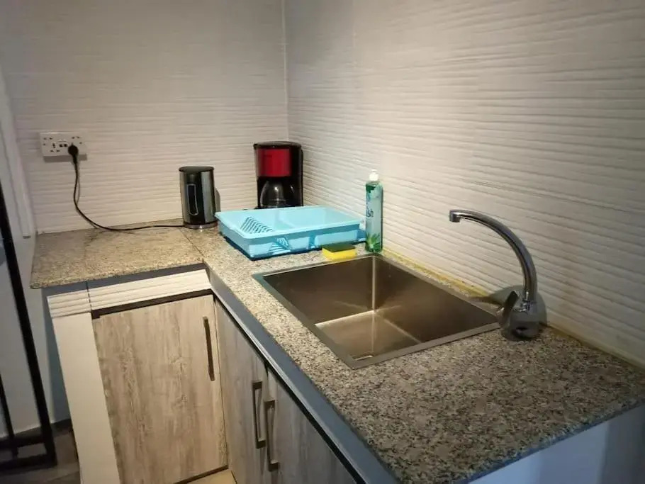 1 Bedroom Apartment in Pereybere with Private Balcony