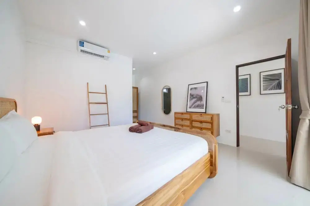 Balinese Style Tropical Living! Private Pool 2BR Villa Aemy