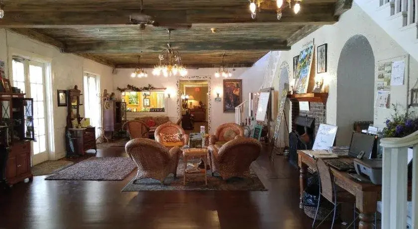 Seminole Inn