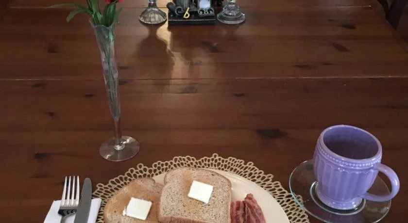 Grand Gables Inn Bed & Breakfast